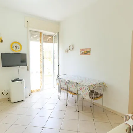 Vacanze Roberta Apartament *