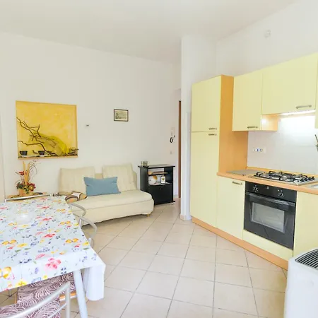 Vacanze Roberta Apartament *